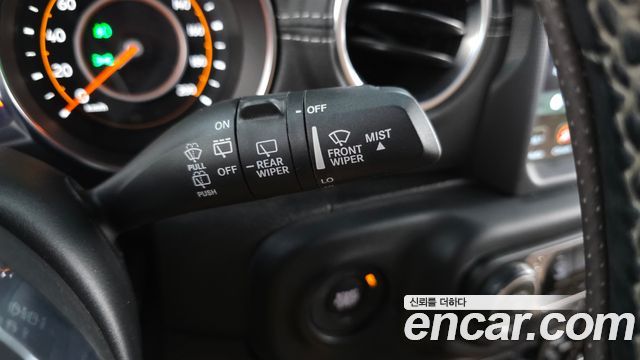 Jeep Wrangler (JL) 2.0 Overland Power Top 4Door 2020 — фото 29