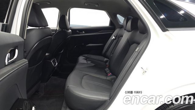 Kia K5 (III) 2.0 Noblesse 2024 — фото 12