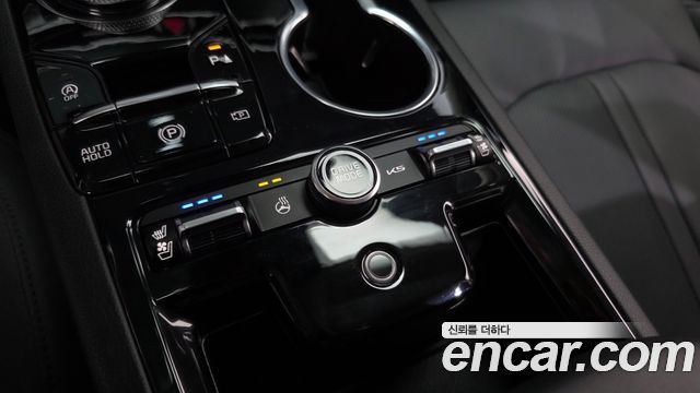 Kia K5 (III) 2.0 Noblesse 2024 — фото 17