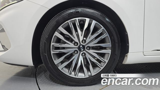 Kia K7 Premier 2.5 GDI Noblesse 2020 — фото 5