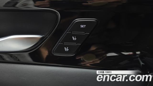 Kia K7 Premier 2.5 GDI Noblesse 2020 — фото 32