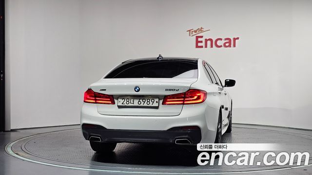 BMW 5 Series (G30) 520d xDrive M Sport Package Plus 2019 — фото 4
