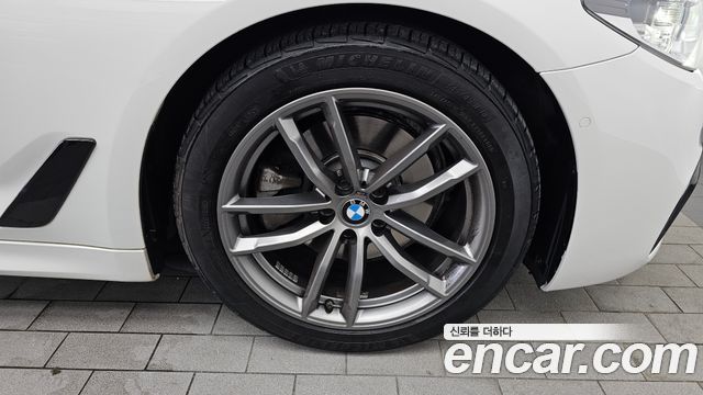 BMW 5 Series (G30) 520d xDrive M Sport Package Plus 2019 — фото 21