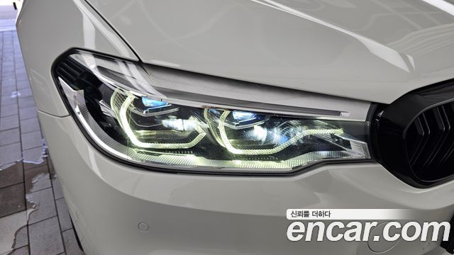 BMW 5 Series (G30) 520d xDrive M Sport Package Plus 2019 — фото 22