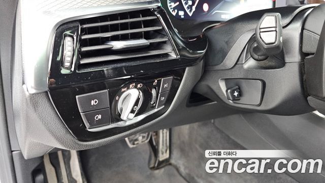 BMW 5 Series (G30) 520d xDrive M Sport Package Plus 2019 — фото 28