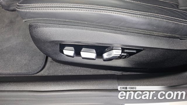 BMW 5 Series (G30) 520d xDrive M Sport Package Plus 2019 — фото 32