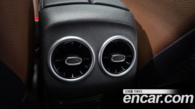 Mercedes-Benz GLB-Class (X247) GLB250 4MATIC 2025 — фото 34