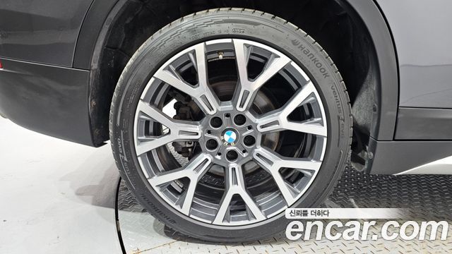 BMW X1 (F48) xDrive 20i xLine 2022 — фото 5