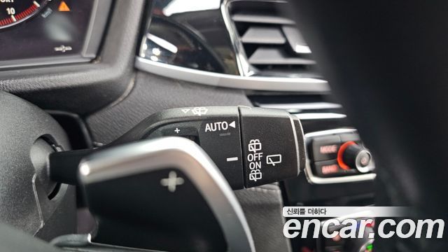 BMW X1 (F48) xDrive 20i xLine 2022 — фото 27