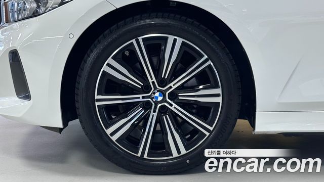 BMW 3 Series (G20) 320i 2025 — фото 5