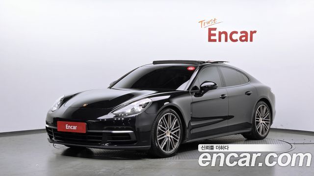 Porsche Panamera (971) 3.0 AWD 2018 — фото 1