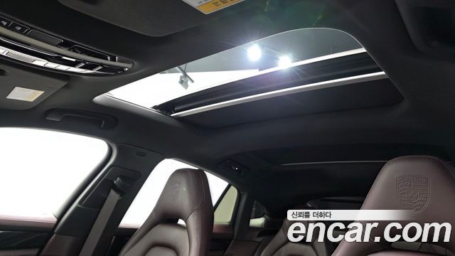 Porsche Panamera (971) 3.0 AWD 2018 — фото 19