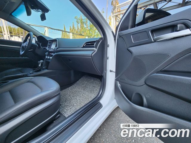 Hyundai Avante (AD) 1.6 Smart 2020 — фото 18