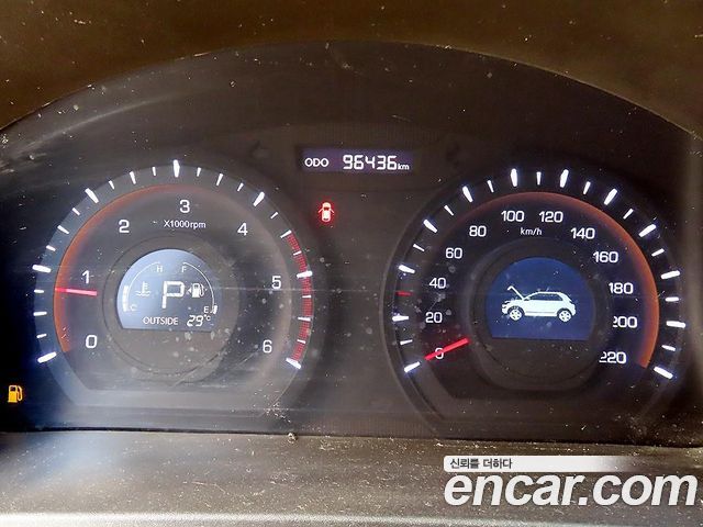 KG Mobility (SsangYong) Korando C 2.0 RX 2WD HI-DLX 2015 — фото 9