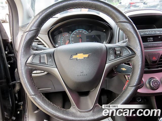 Chevrolet Spark LT 2019 — фото 8