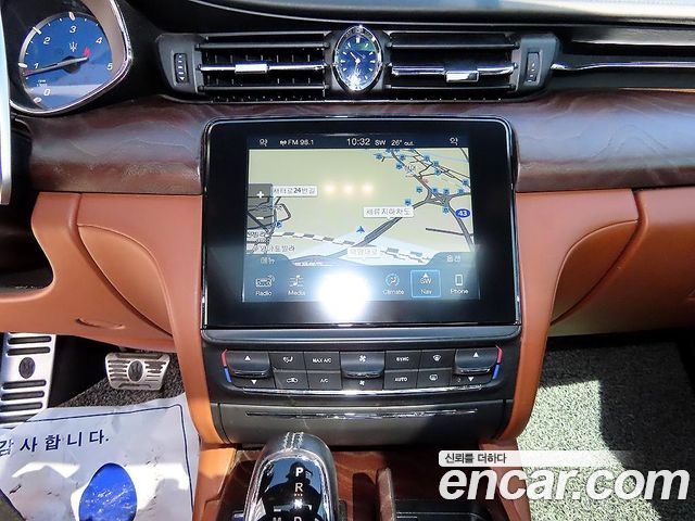 Maserati Quattroporte 3.0 Diesel 2017 — фото 16