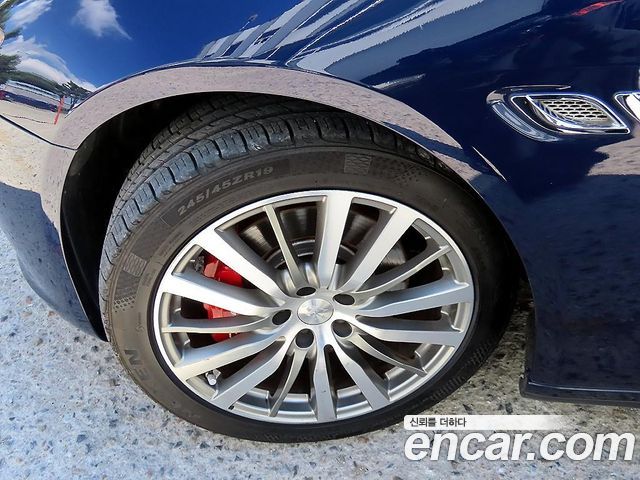 Maserati Quattroporte 3.0 Diesel 2017 — фото 24