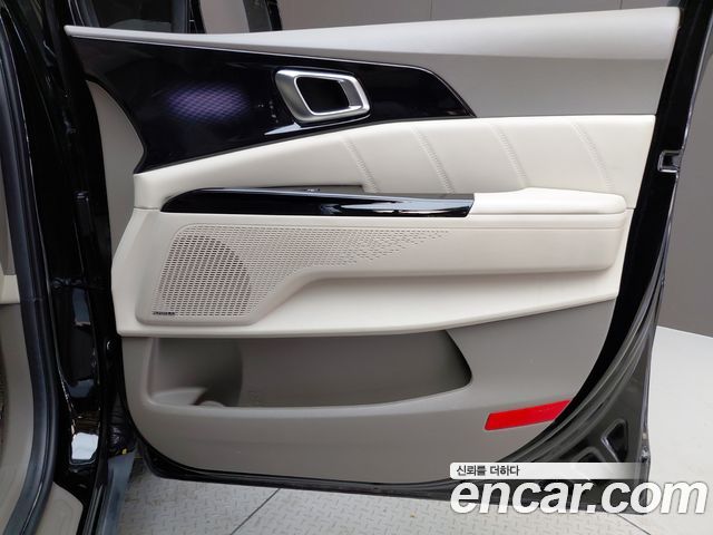 Kia Carnival (IV) Gasoline 7-Seater Signature 2023 — фото 24