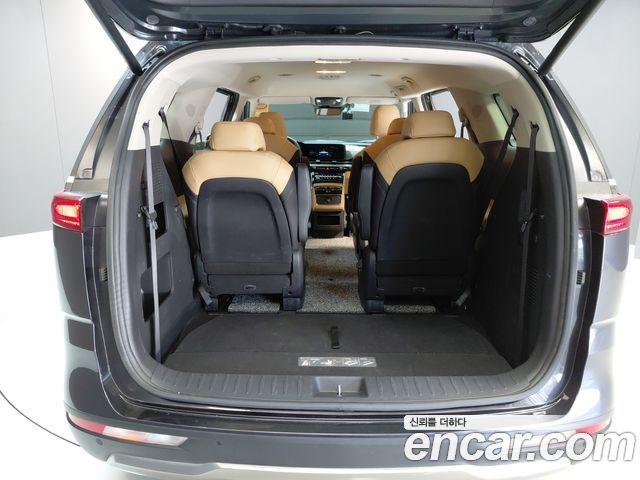 Kia Carnival (IV) Diesel 9-Seater Noblesse 2023 — фото 18