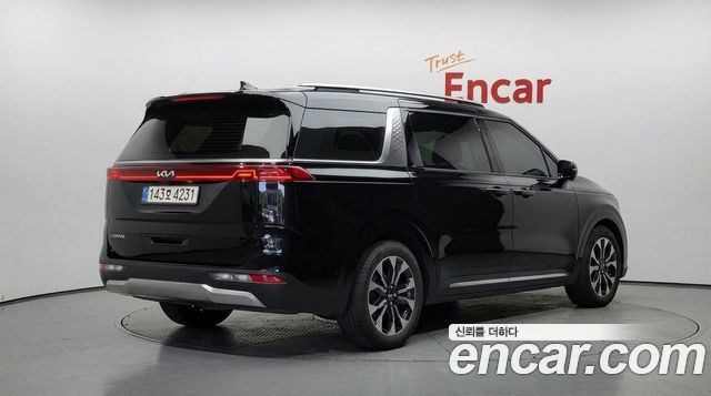 Kia Carnival (IV) Gasoline 9-Seater Signature 2023 — фото 2
