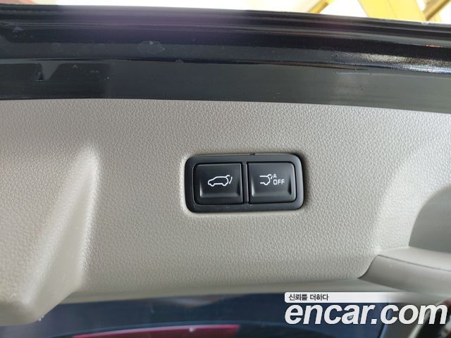 Kia Carnival (IV) Gasoline 9-Seater Signature 2023 — фото 17