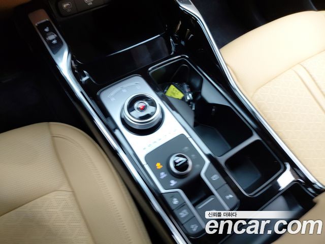 Kia Sorento (IV) HEV 1.6 2WD Noblesse 2023 — фото 9
