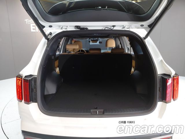 Kia Sorento (IV) HEV 1.6 2WD Noblesse 2023 — фото 16