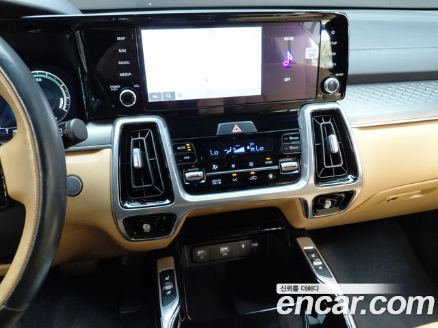 Kia Sorento (IV) HEV 1.6 2WD Noblesse 2023 — фото 28