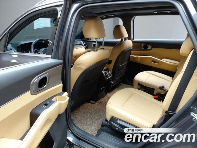 Kia Sorento (IV) HEV 1.6 2WD Prestige 2023 — фото 12