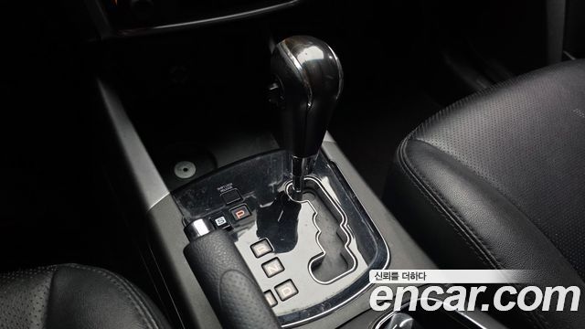 KG Mobility (SsangYong) Korando C 2.0 Advanture 60th Edition 2WD 2015 — фото 9