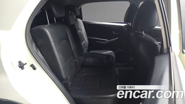 KG Mobility (SsangYong) Korando C 2.0 Advanture 60th Edition 2WD 2015 — фото 11