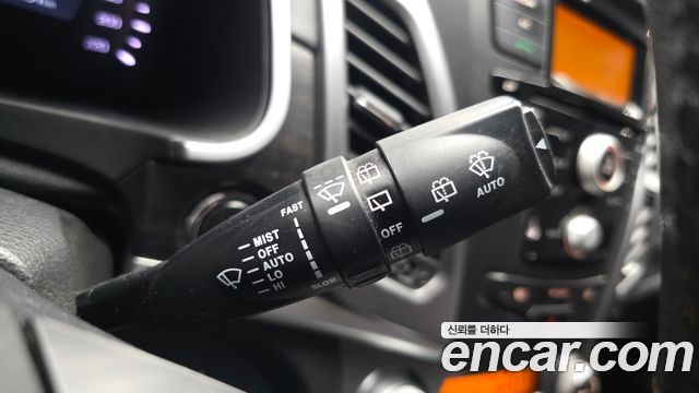 KG Mobility (SsangYong) Korando C 2.0 Advanture 60th Edition 2WD 2015 — фото 19