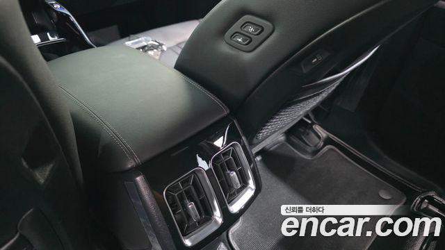 Kia Sorento (IV) Diesel 2.2 2WD Gravity 2025 — фото 33