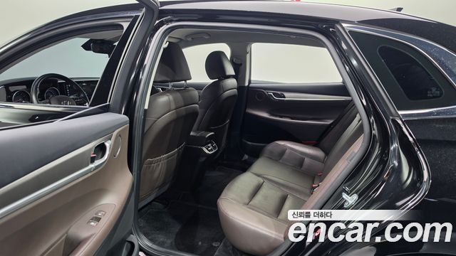Hyundai Grandeur (IG) 2.5 Premium 2020 — фото 15