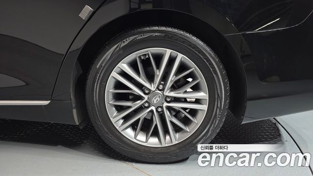 Hyundai Grandeur (IG) 2.4 Modern 2019 — фото 21