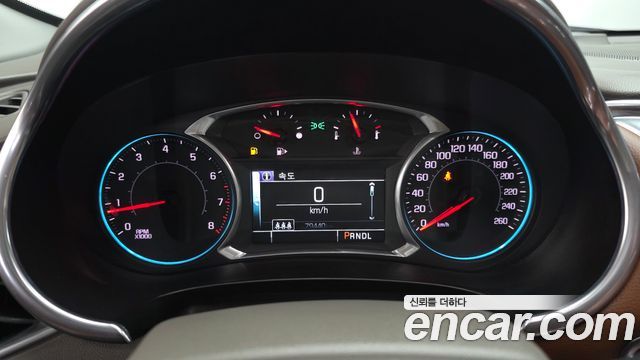 Chevrolet Malibu 2.0 Turbo LTZ Premium 2017 — фото 8