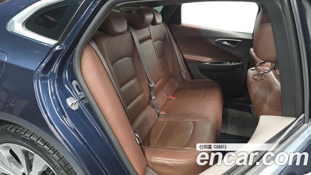 Chevrolet Malibu 2.0 Turbo LTZ Premium 2017 — фото 16