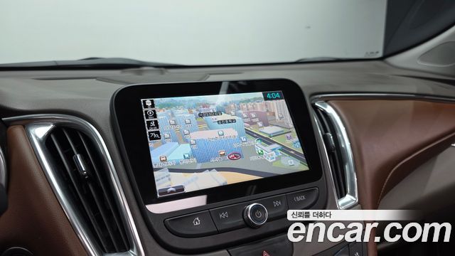 Chevrolet Malibu 2.0 Turbo LTZ Premium 2017 — фото 19