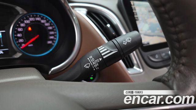 Chevrolet Malibu 2.0 Turbo LTZ Premium 2017 — фото 33
