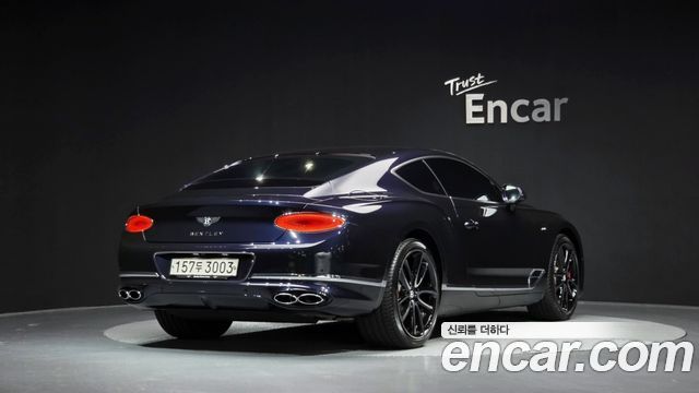 Bentley Continental GT (III) 4.0 GT Azure 2023 — фото 2