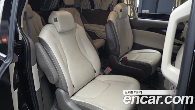 Kia Carnival (IV) Gasoline 9-Seater Hi-Limousine Signature 2023 — фото 12