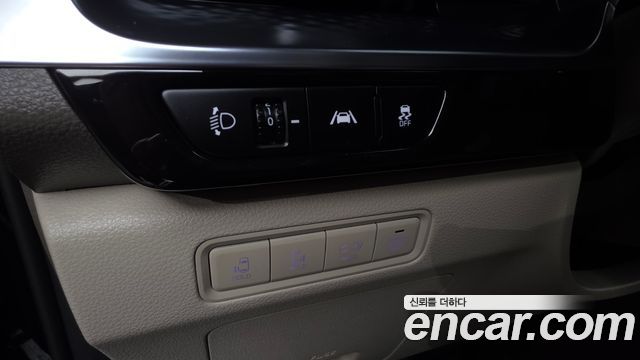 Kia Carnival (IV) Gasoline 9-Seater Hi-Limousine Signature 2023 — фото 32