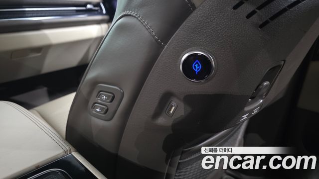 Kia Carnival (IV) Gasoline 9-Seater Hi-Limousine Signature 2023 — фото 35