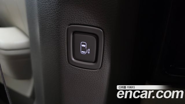 Kia Carnival (IV) Gasoline 9-Seater Hi-Limousine Signature 2023 — фото 37