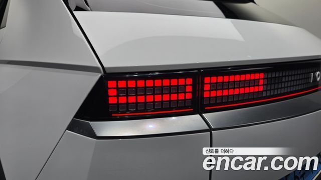 Hyundai Ioniq 5 Long Range AWD Prestige 2022 — фото 29