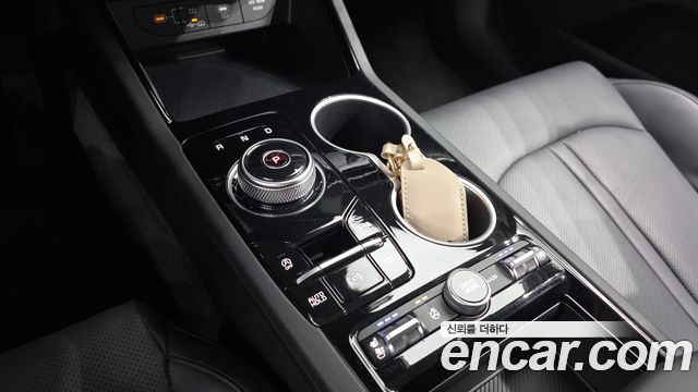 Kia K5 (III) 2.0 Prestige 2025 — фото 9