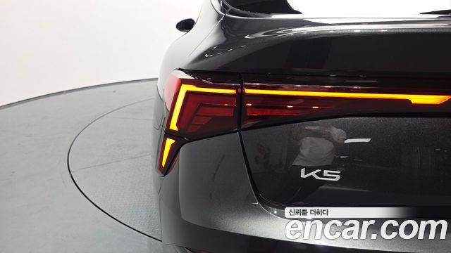 Kia K5 (III) 2.0 Prestige 2025 — фото 23