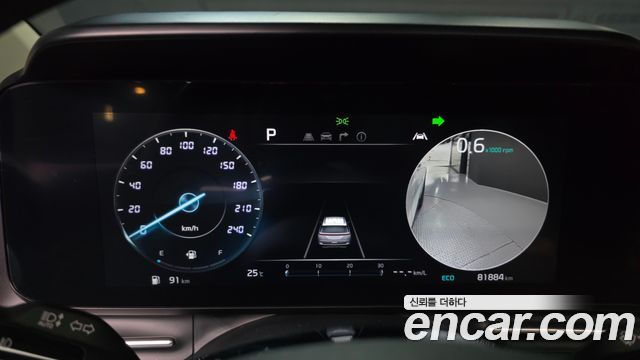 Kia Carnival (IV) Gasoline 7-Seater Signature 2023 — фото 8