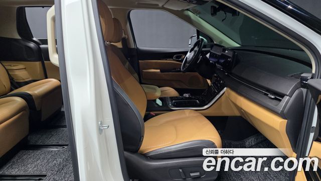 Kia Carnival (IV) Gasoline 7-Seater Signature 2023 — фото 11