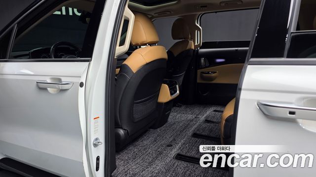 Kia Carnival (IV) Gasoline 7-Seater Signature 2023 — фото 26